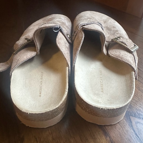 American Eagle Outfitters Women’s Suede Clogs - Tan - Picture 4 of 5